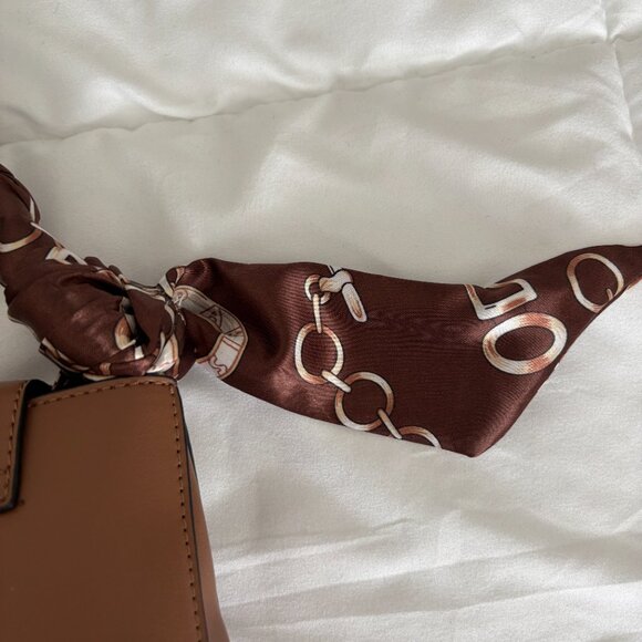 Nicole Miller New York Women's Leather Shoulder Bag Tan Scarf Accent NWT - Picture 8 of 12